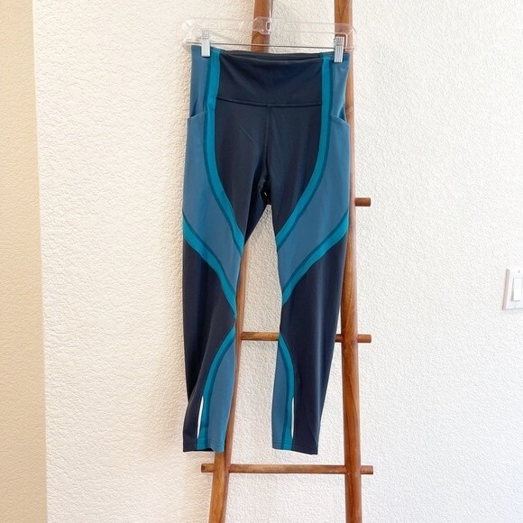 Lululemon Wild Twist 7/8 Tight Legging Gravity Pacific Teal 6 - Picture 4 of 16